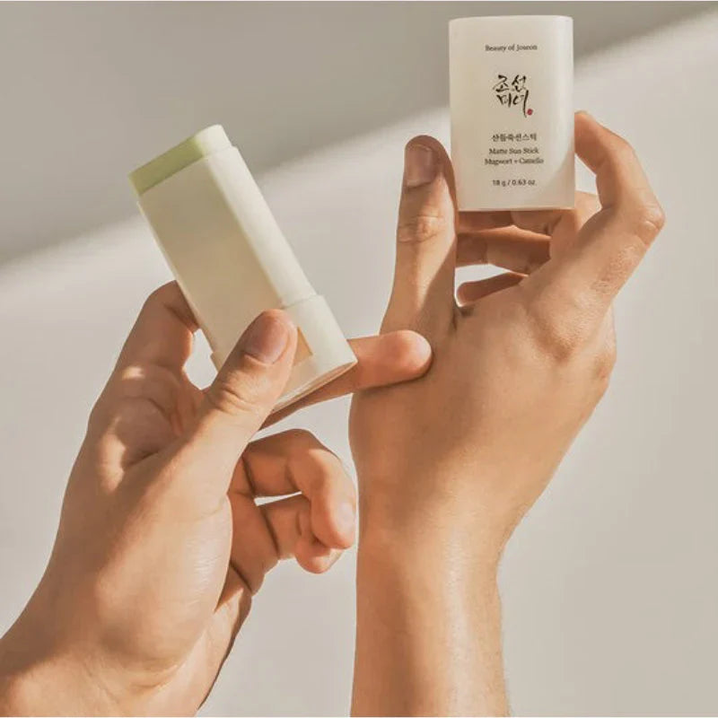 Matte sun stick: Mugwort + Camelia SPF50 PA++++ - 18 g - stick solaire